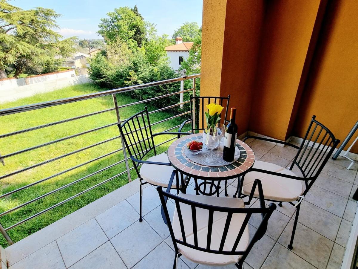 App Oleander Apartamento Umago Exterior foto