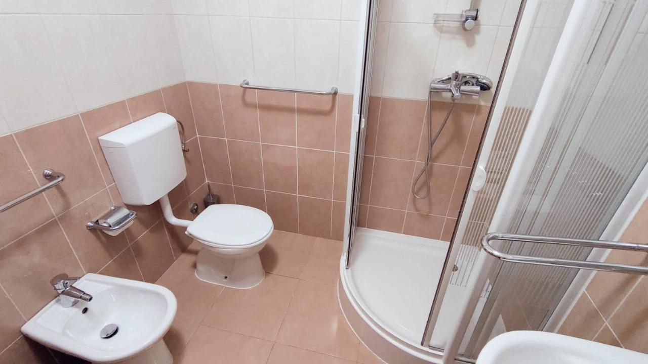 App Oleander Apartamento Umago Exterior foto