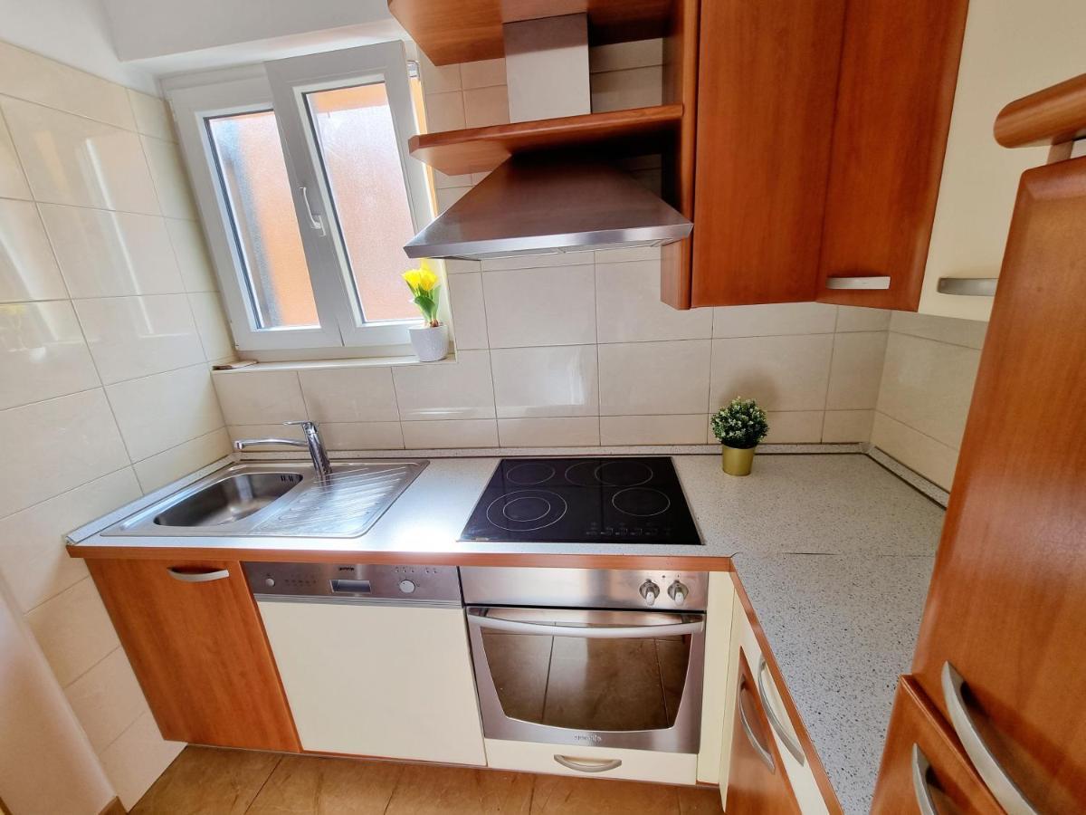 App Oleander Apartamento Umago Exterior foto