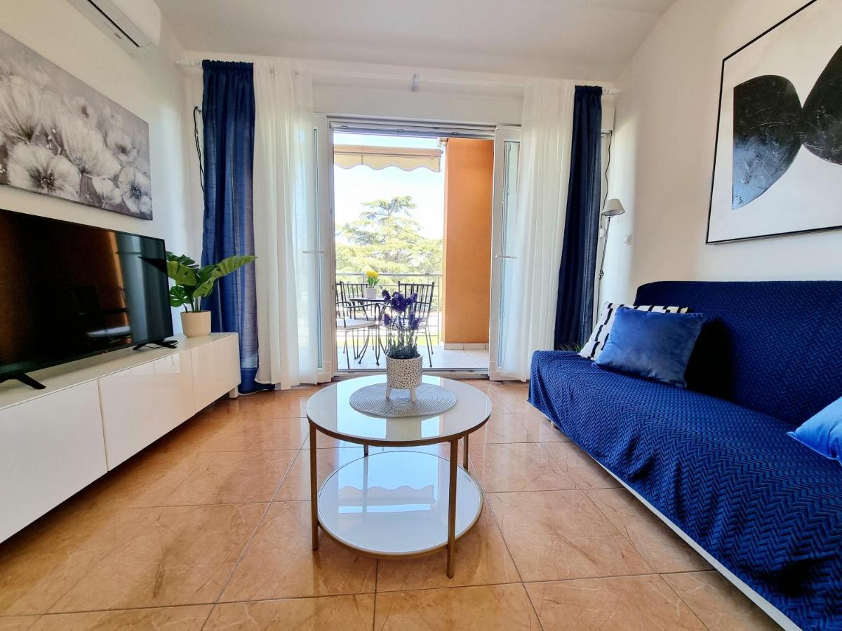 App Oleander Apartamento Umago Exterior foto